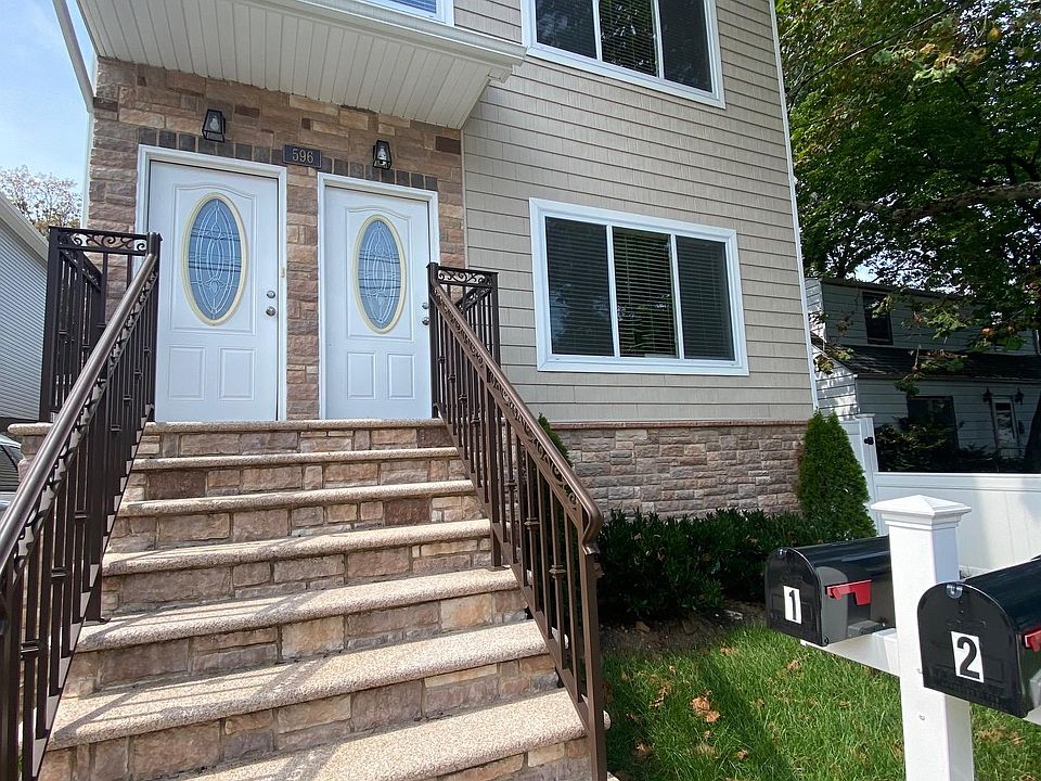 1st image of 596 Metropolitan Ave #1