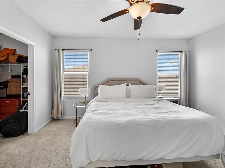 11176 Leland Groves Dr — Photo 31