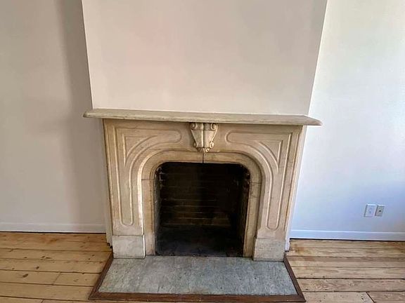 3rd image of 48 W 8th St #2BF
