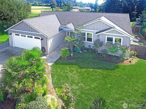 823 Admiralty Way, Camano Island, WA 98282