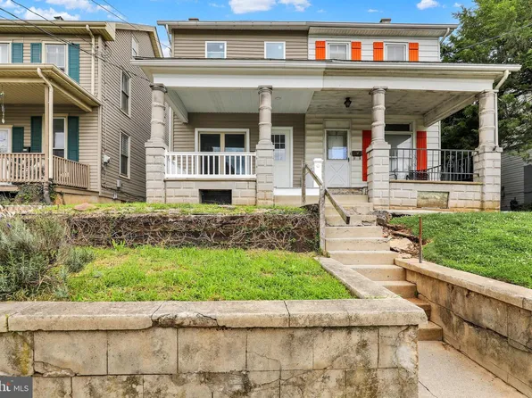 428 E Main St, Ephrata, PA 17522