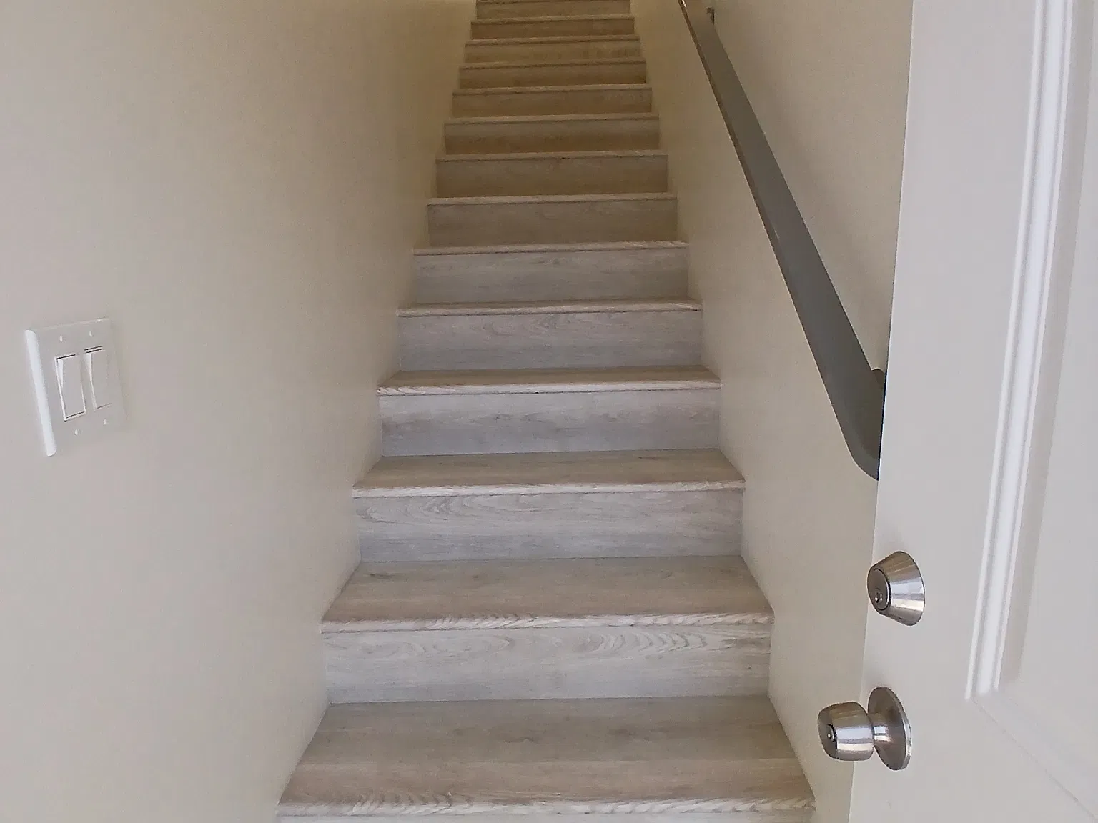 2 bed, 693 sqft, $2,650 — Photo 3