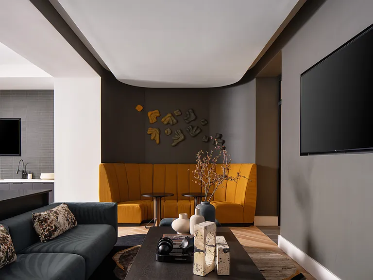 The Bellevue — Photo 30