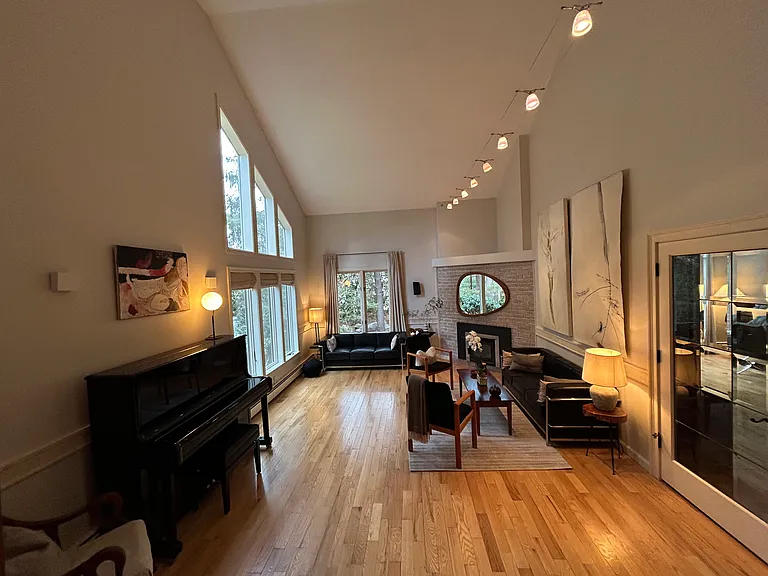 113 Cold Spring Rd — Photo 18