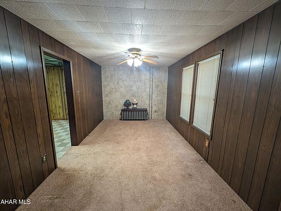 4th image of 212 S 2nd St