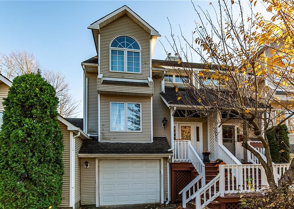 1st image of 9 Sparrow Cir #10