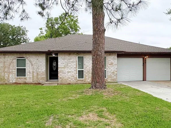 206 Brandywyne Dr, Friendswood, TX 77546