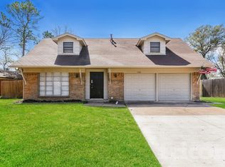1706 Crooks Ct, Grand Prairie, TX 75051