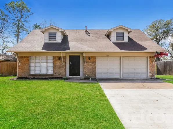 1706 Crooks Ct, Grand Prairie, TX 75051