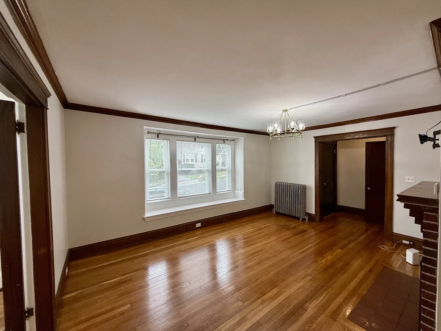 2 bed, 1300 sqft, $3,000 — Photo 1