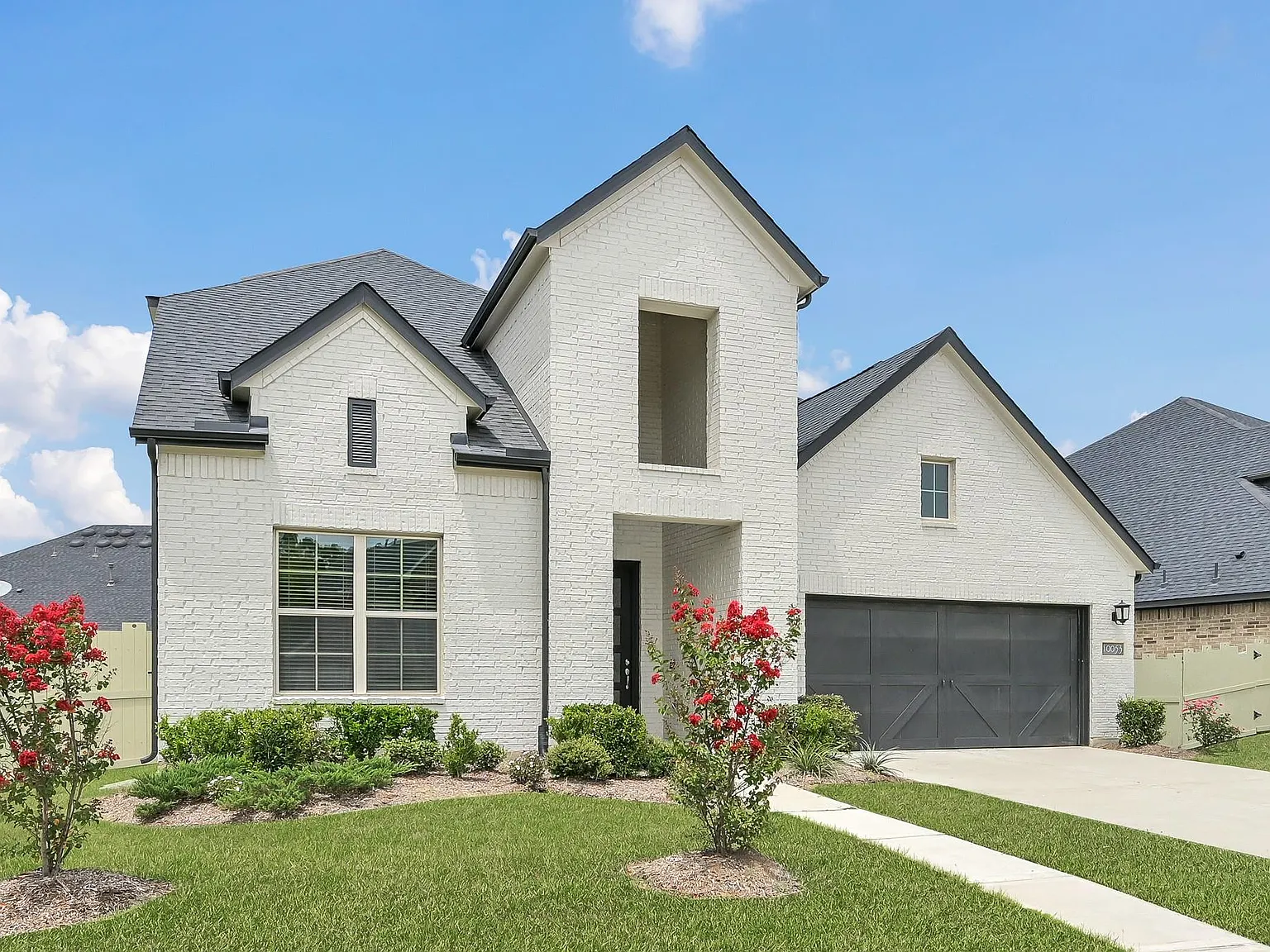 4 bed, 3.5 bath, 3208 sqft, $3,500 — Photo 3