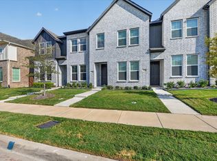 5360 Springlake Pkwy, Haltom City, TX 76117