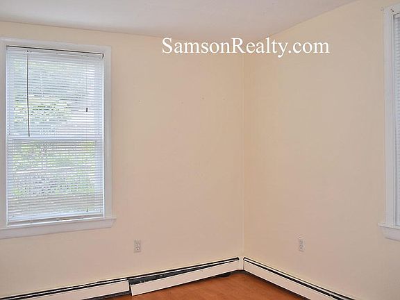 4th image of 108 Ives St APT 1R