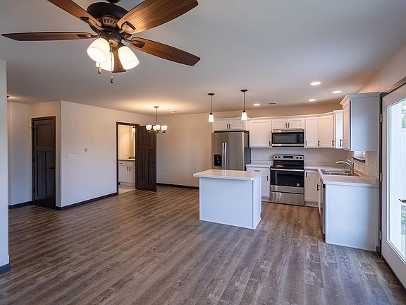 2nd image of 3316 Green Pastures Ln