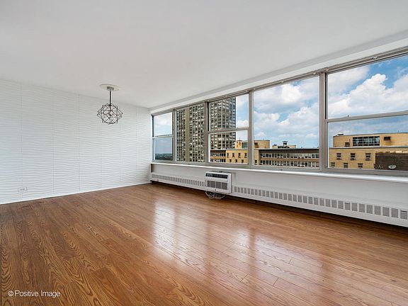 4th image of 3900 N Lake Shore Dr APT 24H