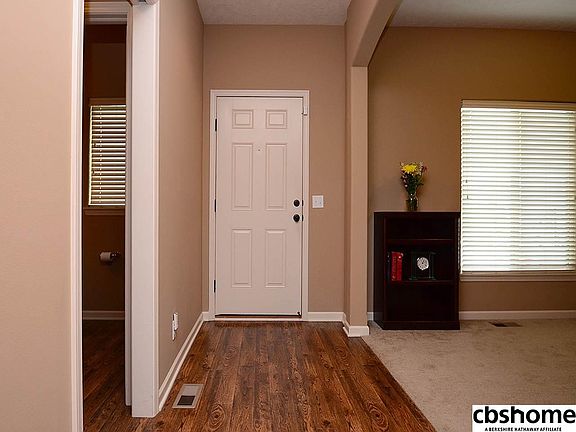 3rd image of 4403 Edgerton Dr