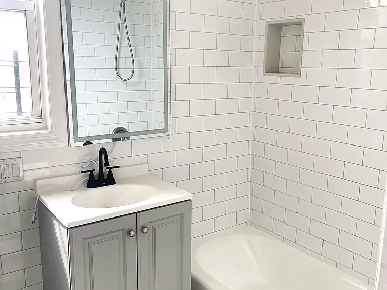 679 E 241st St #2 — Photo 8