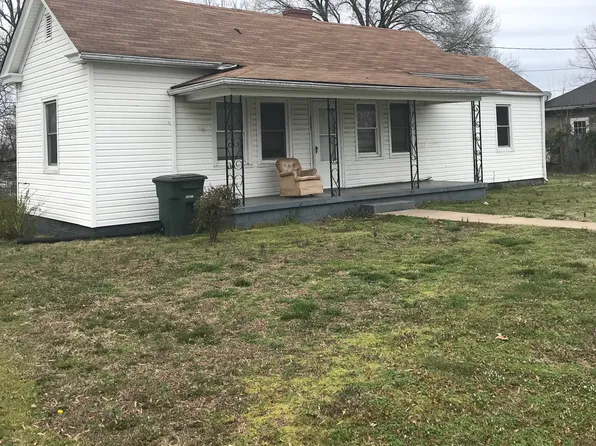 1227 Carolina Ave, Eden, NC 27288