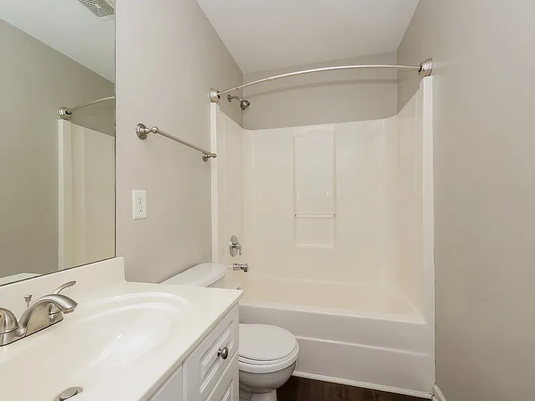 2214 Cardiff Ln — Photo 16