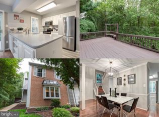 10201 Roberts Common Ln, Burke, VA 22015