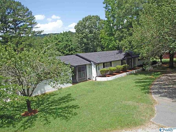 3rd image of 356 Williams & Broad Dr