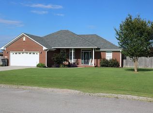 40 Cypress Dr, Decatur, AL 35603