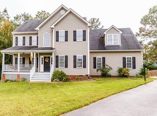 8132 Falling Leaf Ct, Mechanicsville, VA 23111