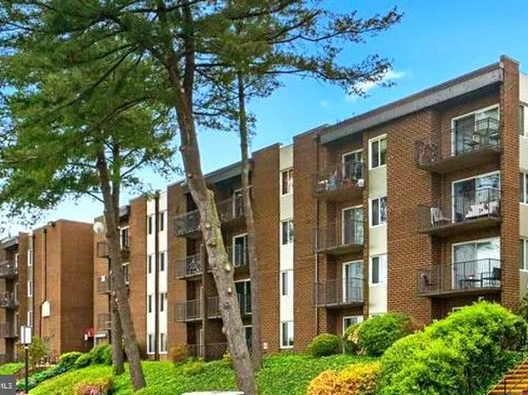 75 S Reynolds St APT 418, Alexandria, VA 22304