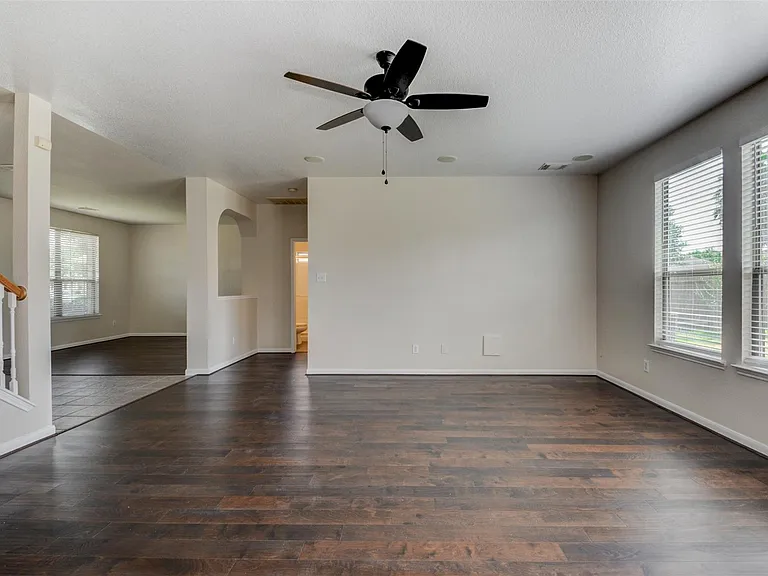 21515 Pointed Oak Ln — Photo 13