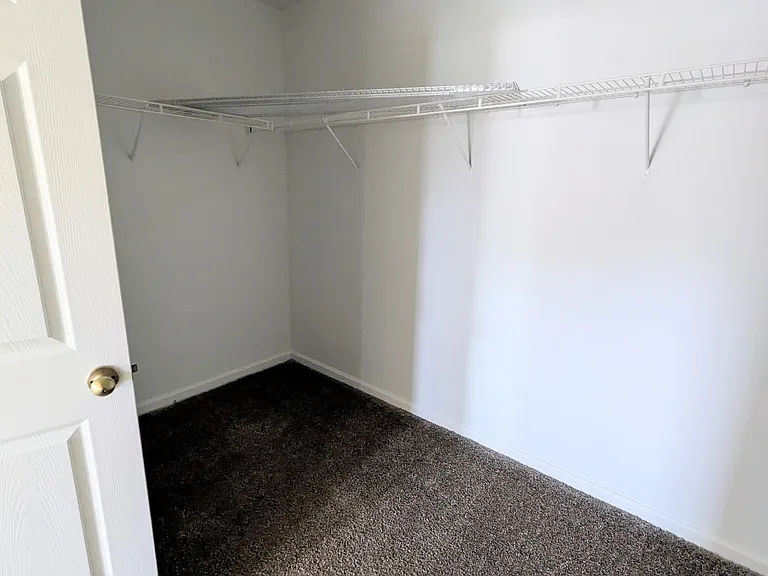 4344 Emerald Vis — Photo 4