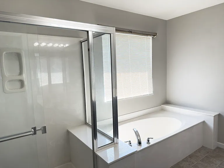 5585 Wavecrest Cir — Photo 21