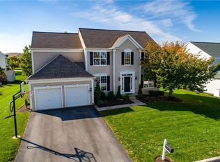 1528 Crossland Rd, Breinigsville, PA 18031