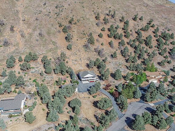 3rd image of 1530 Moss Cir