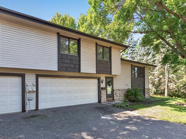 7735 York Ln N, Brooklyn Park, MN 55443