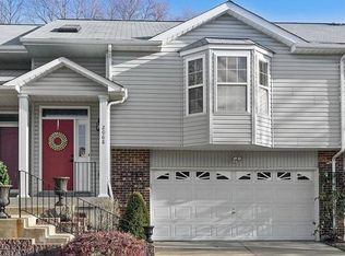 2068 Belltower Dr, Saint Peters, MO 63376