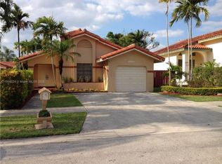 13625 SW 99th Ter, Miami, FL 33186