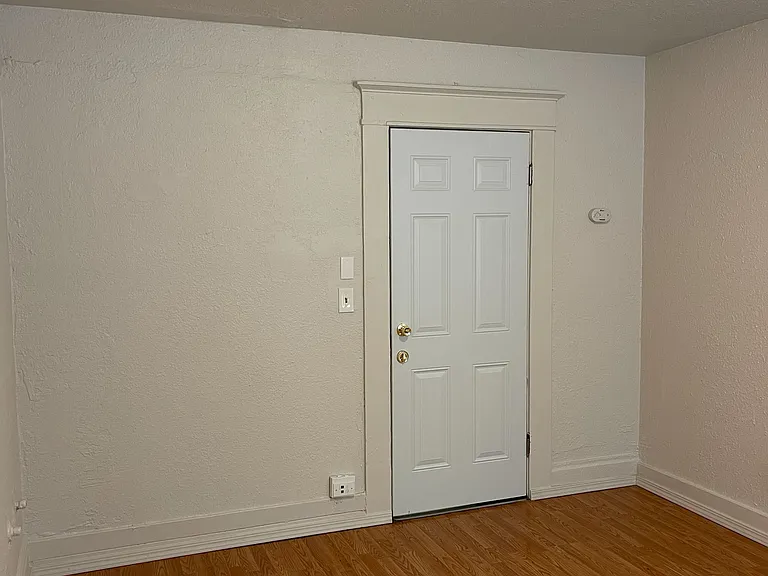 545 N California St #11 — Photo 6