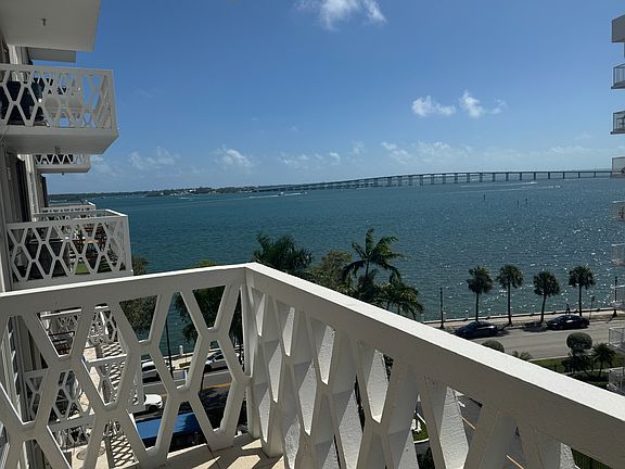 2nd image of 1430 Brickell Bay Dr APT 707