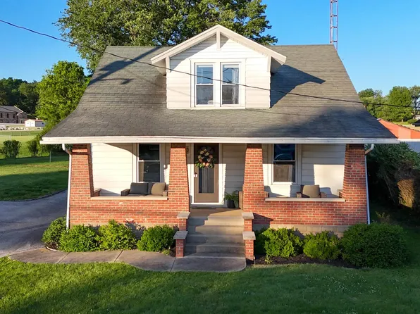 4260 N 4th St, Dubois, IN 47527