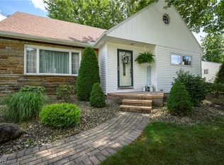 189 36th St SW, Barberton, OH 44203