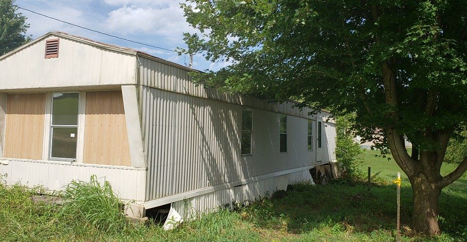 2nd image of 1703 Legrande Hwy