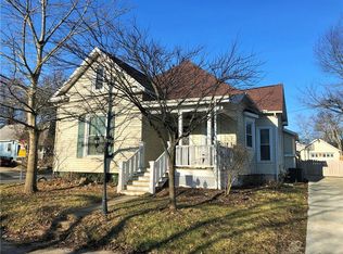 778 12th St, Charleston, IL