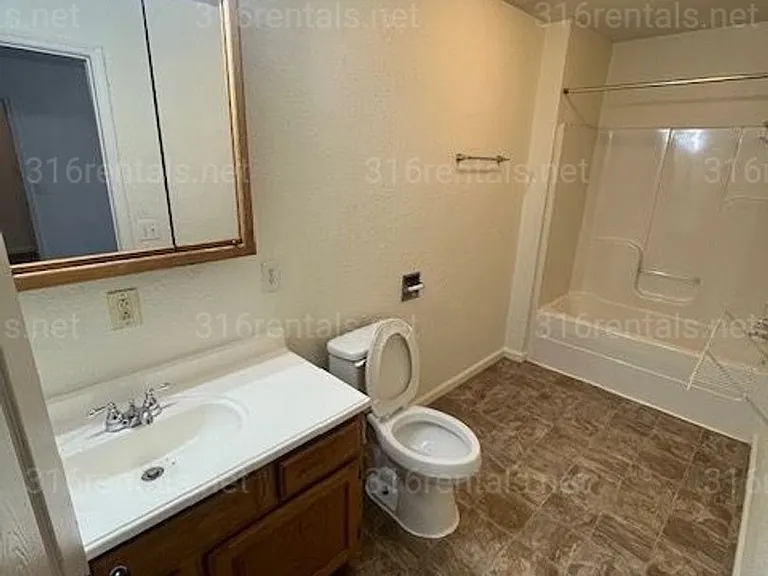 1607 N Minneapolis St — Photo 12