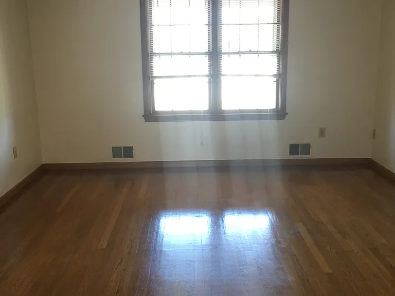 857 Greenwich Ave #7 — Photo 1