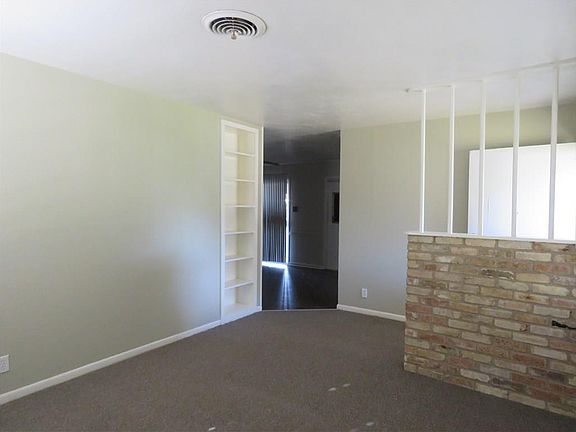 4th image of 3805 Bentwood Ln