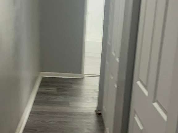 4th image of 921 W Spencer St #G08