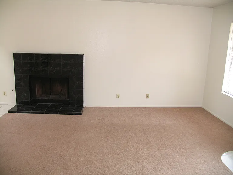 13242 Lakota St — Photo 2