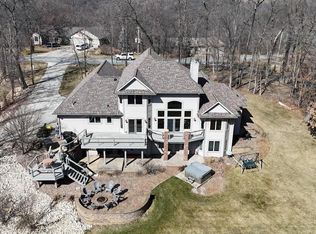 1785 Crescent Hills Dr, La Crescent, MN 55947