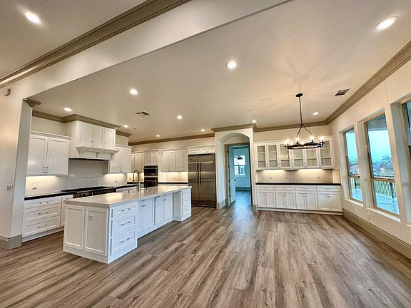 4th image of 174 Blue Oak Ct
