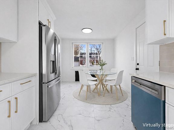 4th image of 119 E Pennywood Avenue